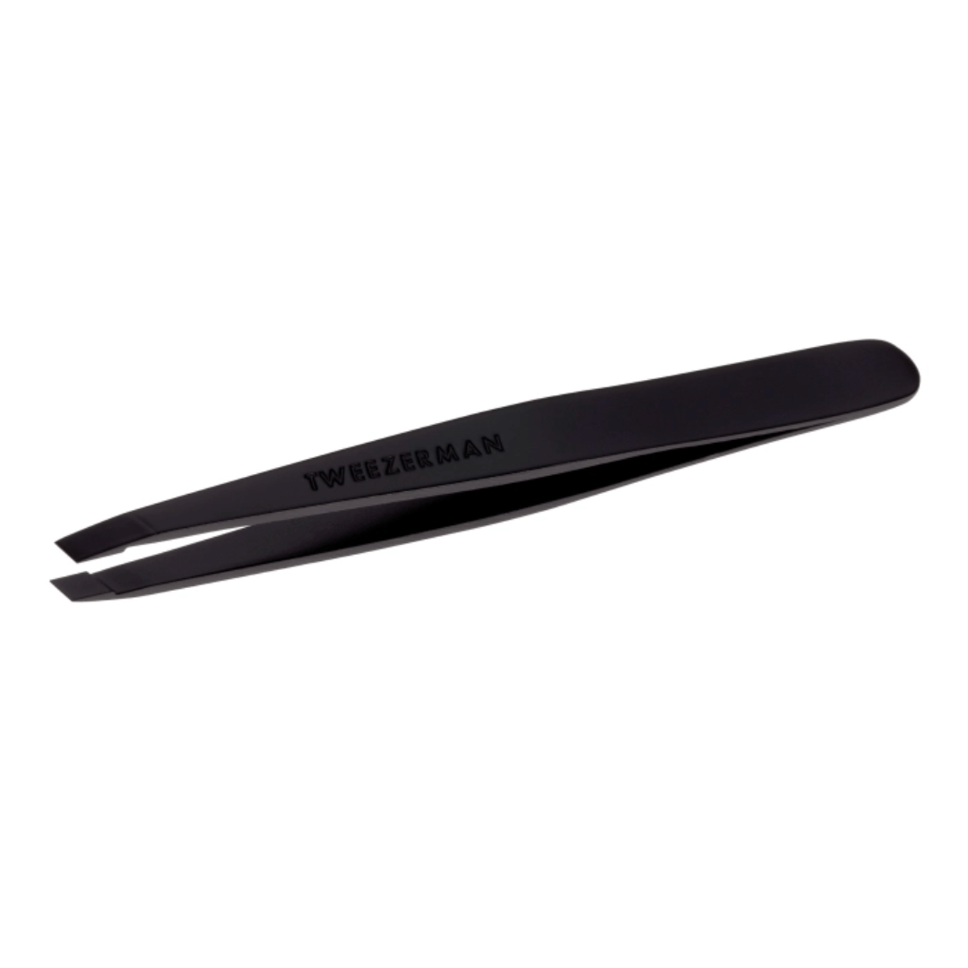 Black Matte Slant Tweezer | Tweezerman