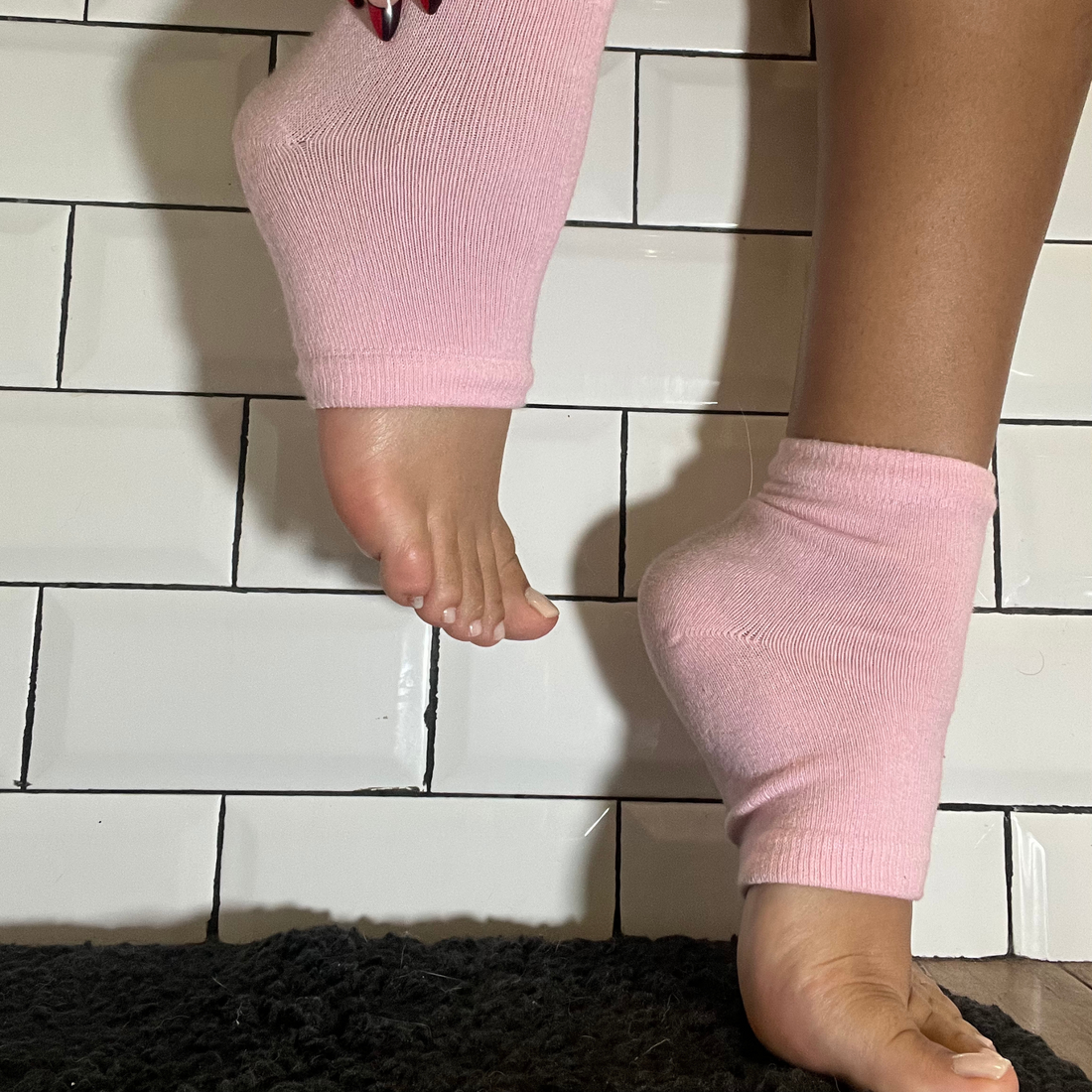 Hydrating Infused Spa Socks | Dreambox Beauty