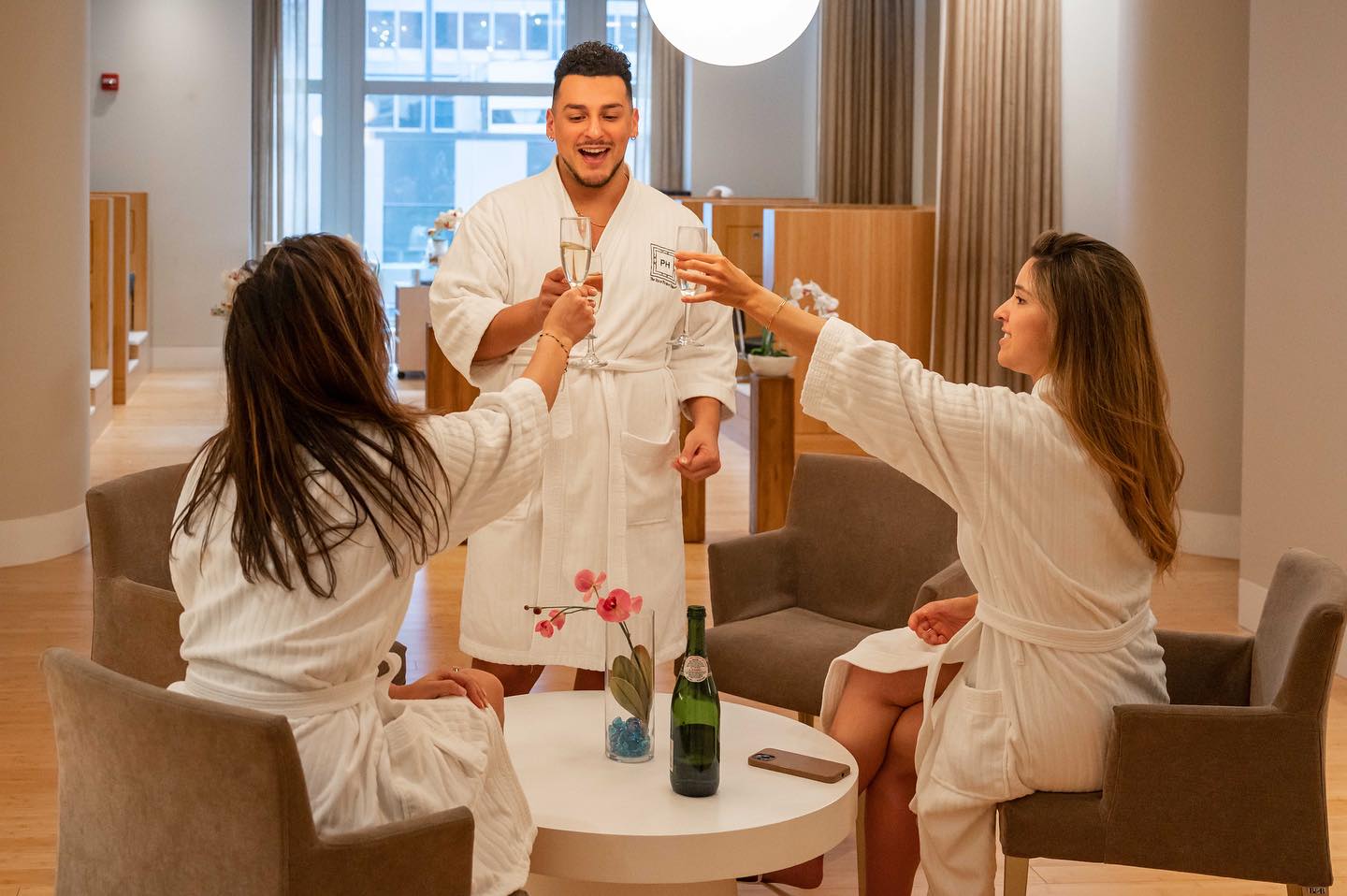 Auction - The Spa at Palmer House - Empire Spa Package (Value: $515)