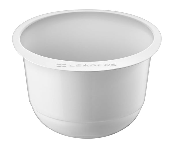 White mixing bowl designed for skincare use, compatible with 3X Boosting Modeling Mask - Vitamin | Leaders, ideal for preparing luxurious spa-quality facial treatments.