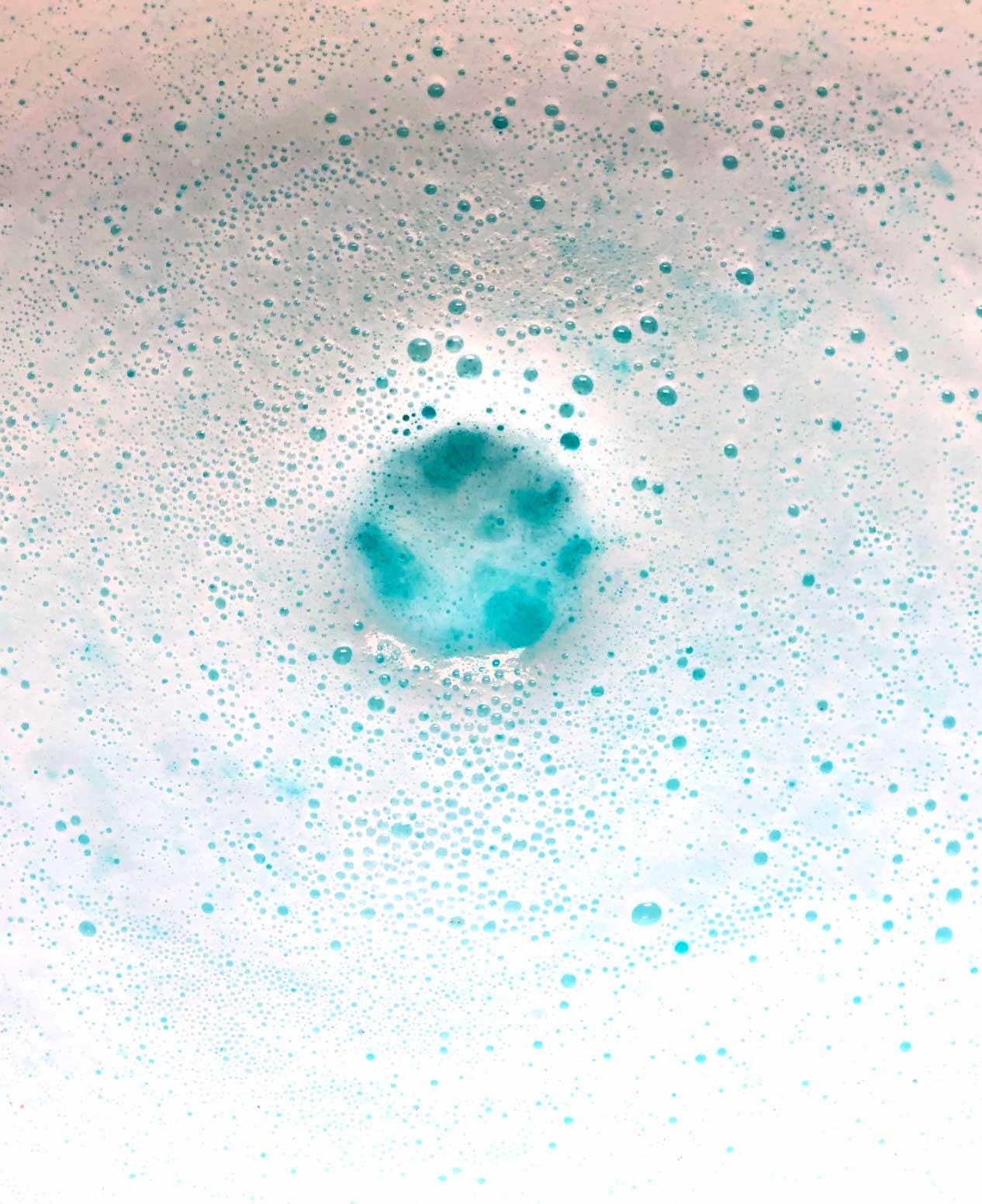 Mermaid Dream - Signature Bath Bomb | Latika