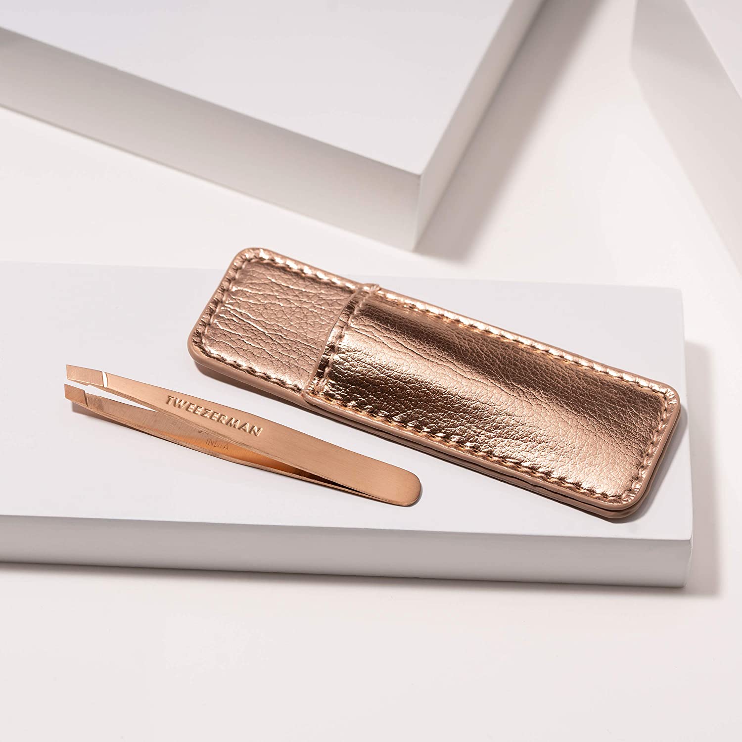 Rose Gold mini slant & case | Tweezerman