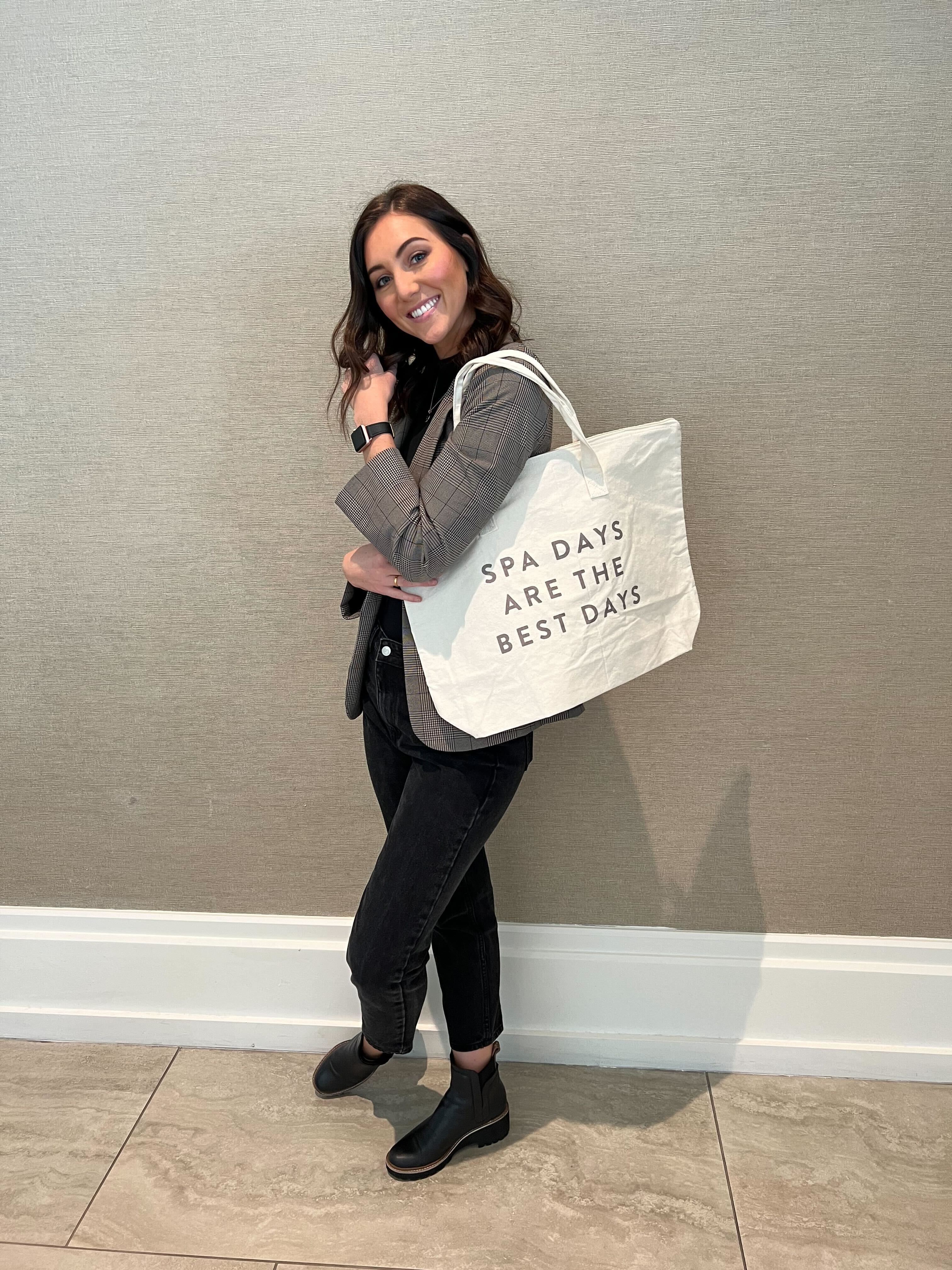 Spa Days Are The Best Days Tote Bag w/ Zipper Top | Lucky Owl